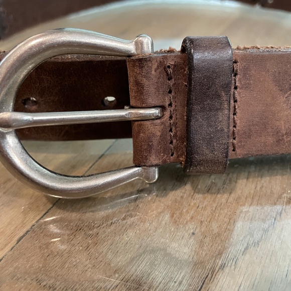 New Brown Top-Stitched Distressed Leather Belt